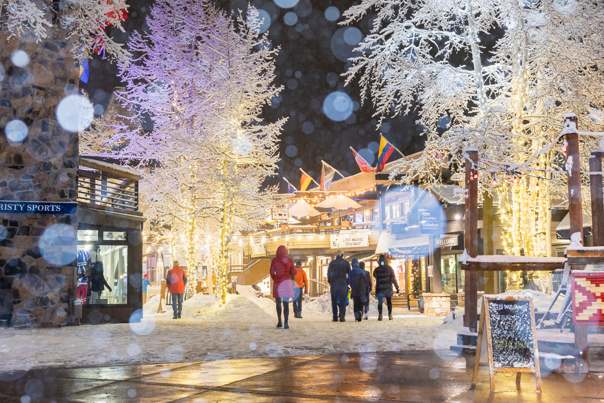 Snowmass Upper Mall