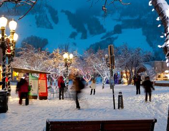 Aspen's holiday atmosphere in January