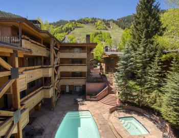 Booking an Aspen vacation rental