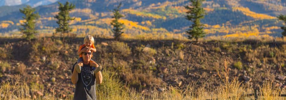 hiking with kids aspen fall