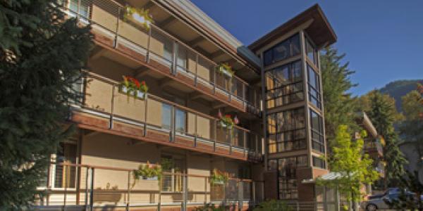 Amazing River Views Available At Chateau Roaring Fork and Chateau Eau Claire