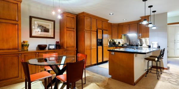 What&#039;s the Difference Between a Condo and a Townhome for Vacation Rental?
