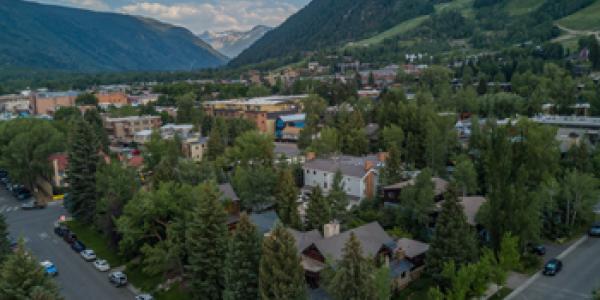 What draws homebuyers to Aspen?