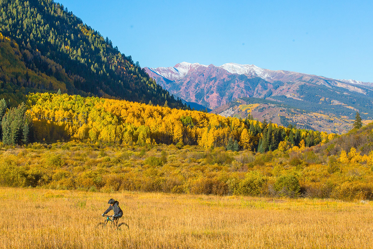 biking aspen fall