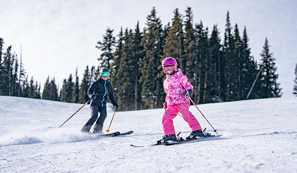 Skiing with family in Aspen