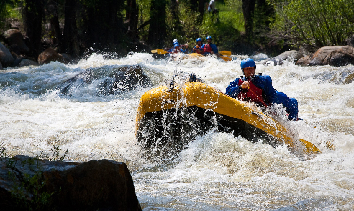 Whitewater rafting aspen summer activities